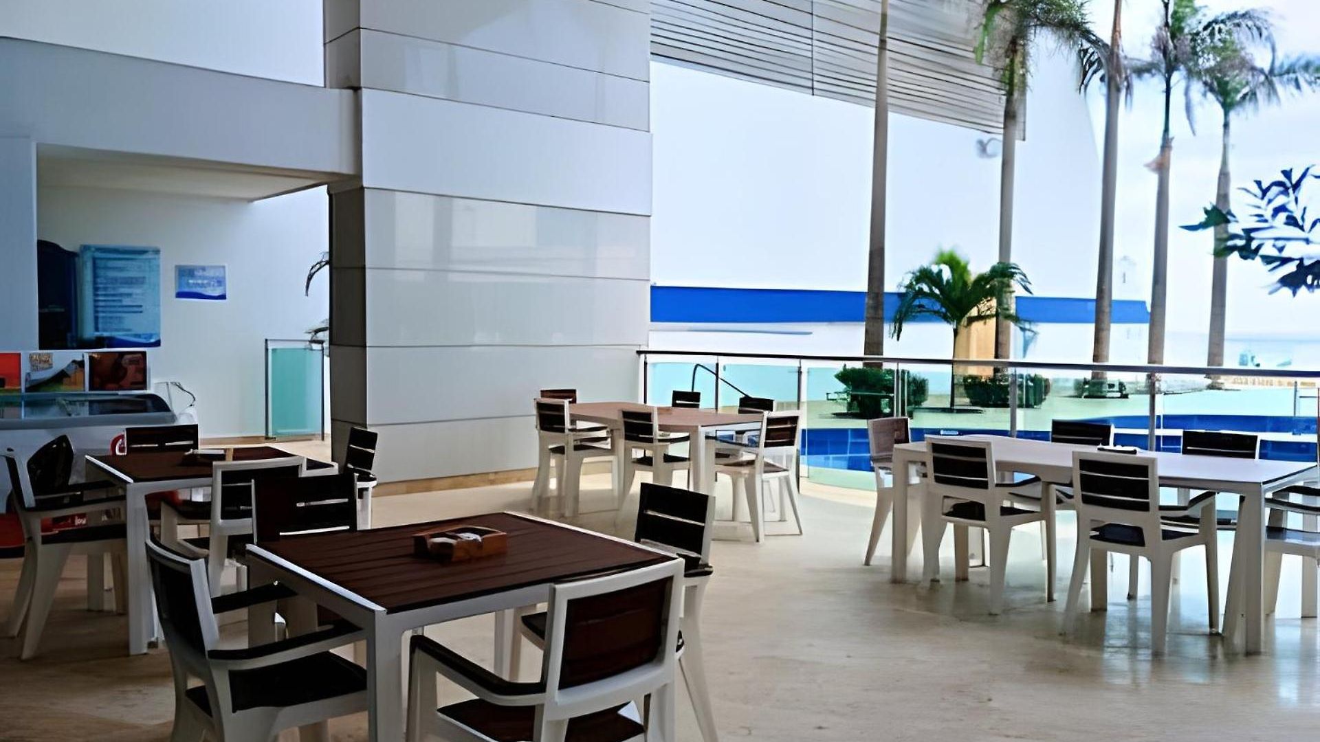 Increíble Vista Al Mar En El Corazón De Bocagrande Apartamento
